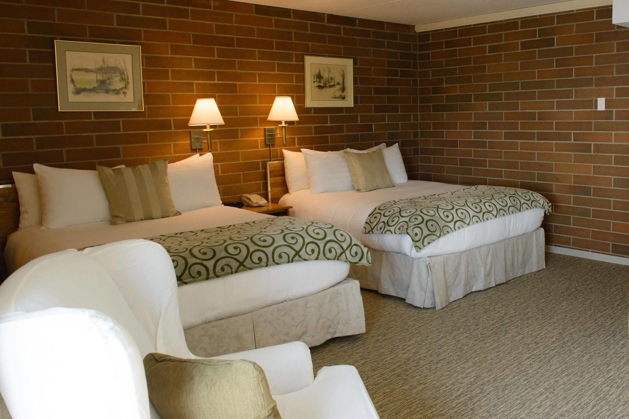 Driftwood Inn Сечелт Екстер'єр фото